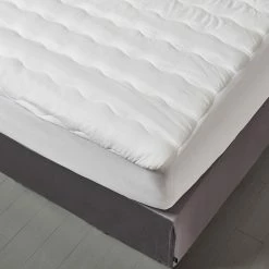 Brand new ???? Kathy Ireland Home Kathy Ireland - ESSENTIALS Microfiber Water Proof Mattress Pad ✨ -Bargoose shop unnamed file 2024